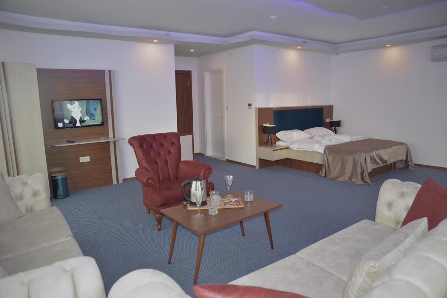 Tevetoglu Hotel Istanbul Bagian luar foto
