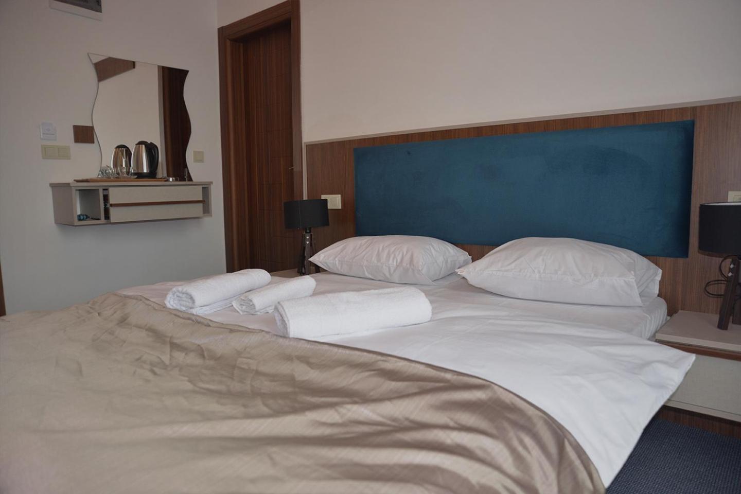 Tevetoglu Hotel Istanbul Bagian luar foto