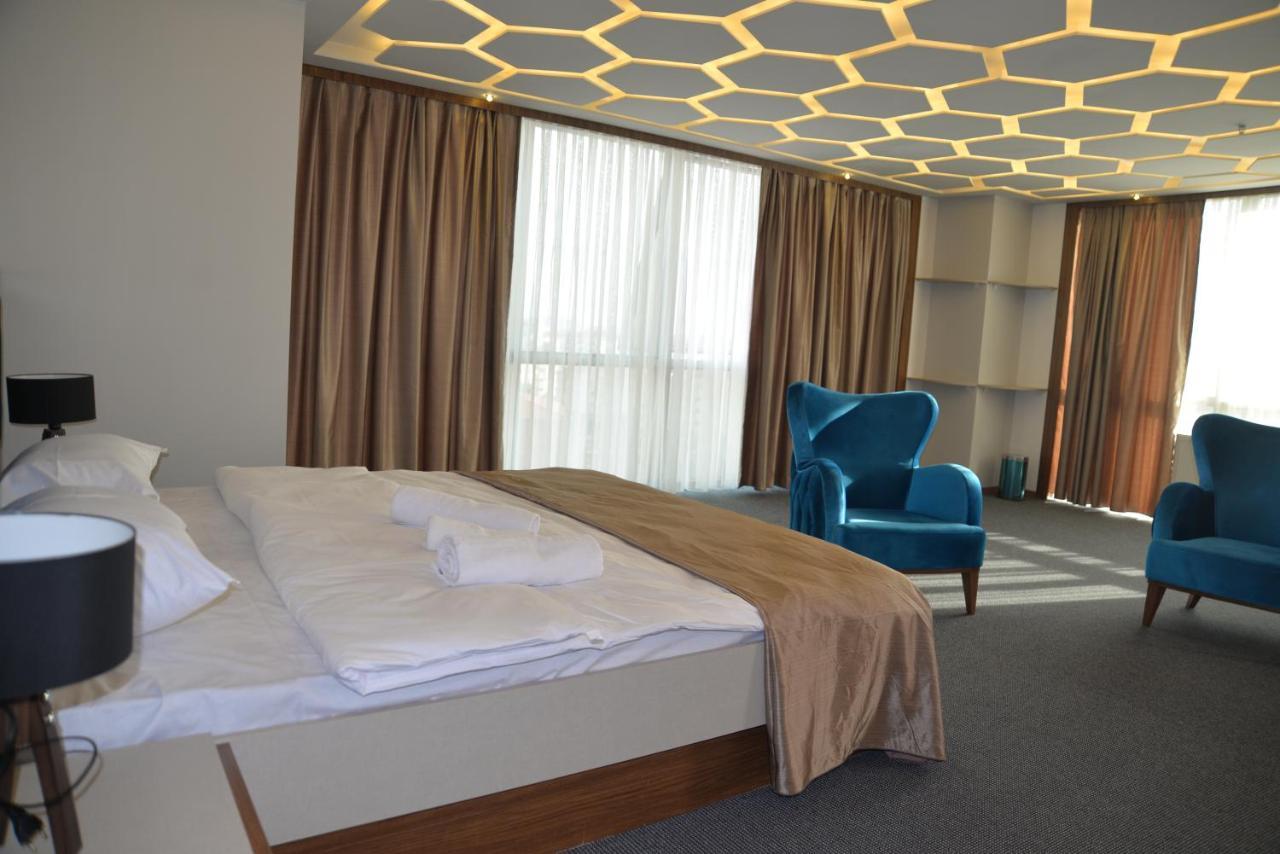 Tevetoglu Hotel Istanbul Bagian luar foto