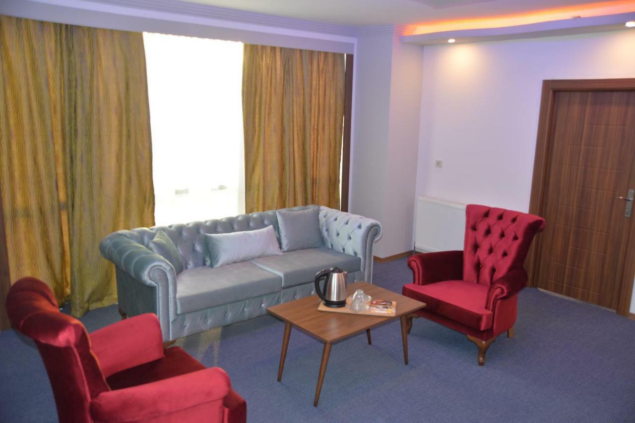 Tevetoglu Hotel Istanbul Bagian luar foto