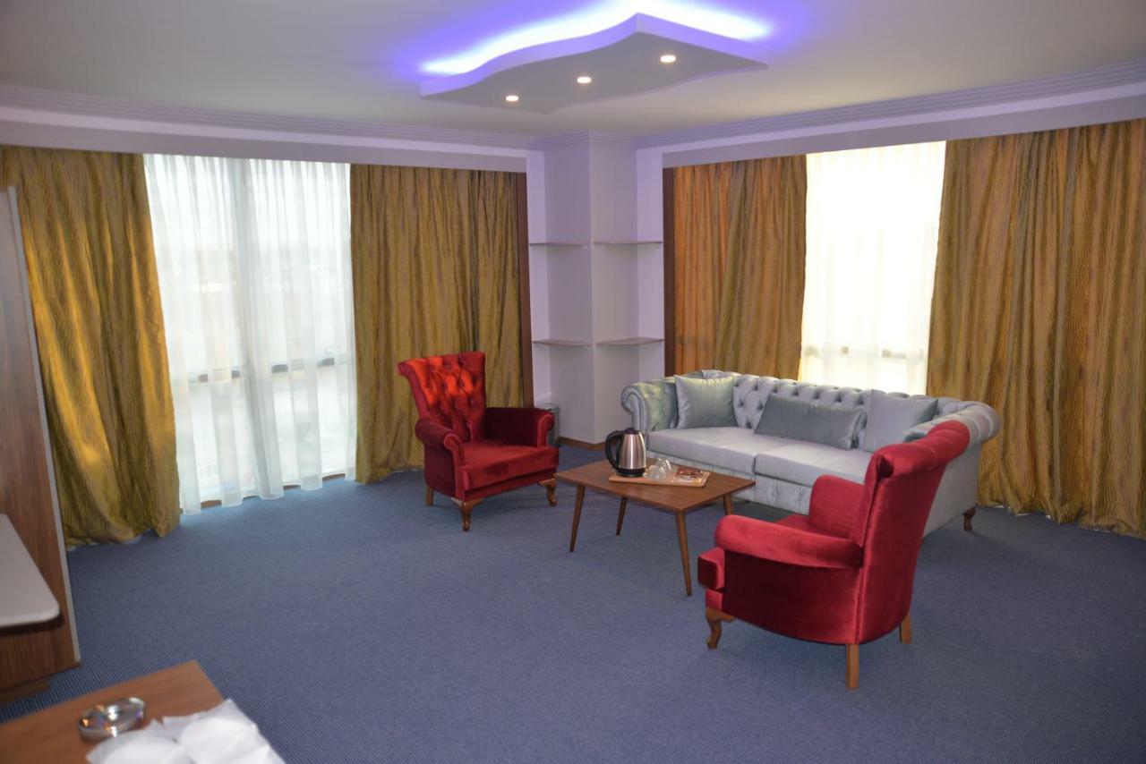 Tevetoglu Hotel Istanbul Bagian luar foto