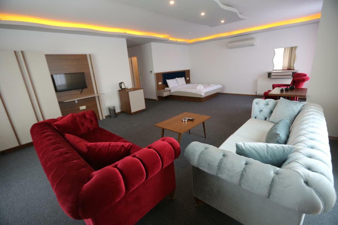 Tevetoglu Hotel Istanbul Bagian luar foto
